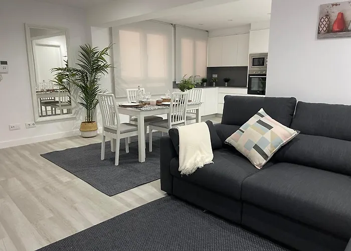 Oktheway Old Town A Coruna